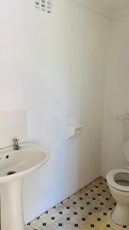 To Let 1 Bedroom Property for Rent in Grahamstown Eastern Cape